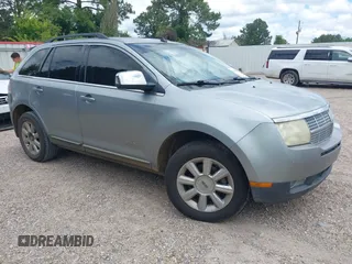 2007 Lincoln MKX with VIN 2LMDU68C97BJ33842, listed as a IAAI auction lot 42216910 with 137,164 mi miles and . Bid and sale history available at DreamBid. Image 1.