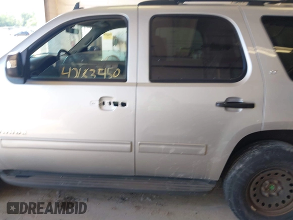 2012 Chevrolet Tahoe LT с VIN 1GNSCBE01CR326465, выставлен на аукционе IAAI как лот 42604791 с пробегом 220 129 миль миль и . История ставок и продаж доступна на DreamBid. Изображение 14.