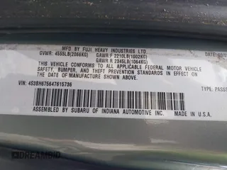 2004 Subaru Legacy Outback z VIN 4S3BH675647615736, wystawiony jako IAAI lot #42688407 z przebiegiem 208 849 mil mil oraz . Historia ofert i sprzedaży dostępna na DreamBid. Obrazek 9.