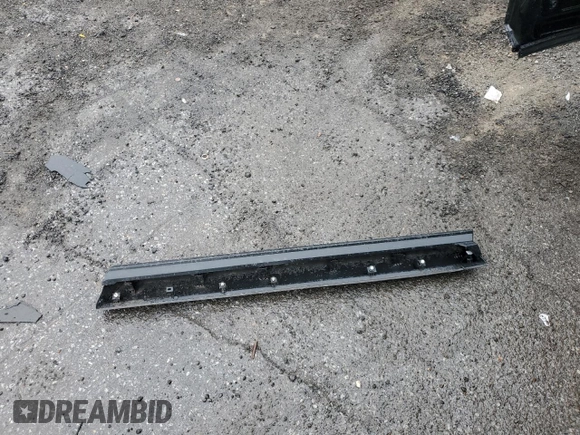 2022 Lexus NX 250 с VIN 2T2ADCEZ9NC001870, выставлен на аукционе Copart как лот 57661155 с пробегом 6 766 миль миль и Списание • Salvage title. История ставок и продаж доступна на DreamBid. Изображение 13.