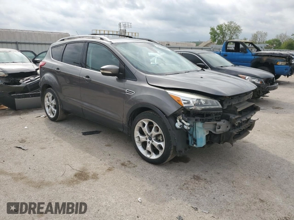 2013 Ford Escape Titanium z VIN 1FMCU0J98DUB64363, wystawiony jako Copart lot #54772925 z przebiegiem 109 956 mil mil oraz Szkody całkowita. Historia ofert i sprzedaży dostępna na DreamBid. Obrazek 4.