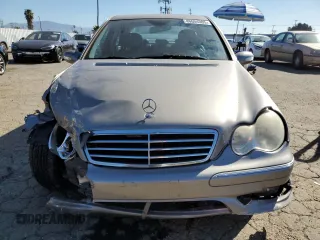 2006 Mercedes-Benz C 230 Sport с VIN WDBRF52H56A915112, выставлен на аукционе Copart как лот 46604005 с пробегом 88 624 миль миль и Списание • Salvage title. История ставок и продаж доступна на DreamBid. Изображение 5.