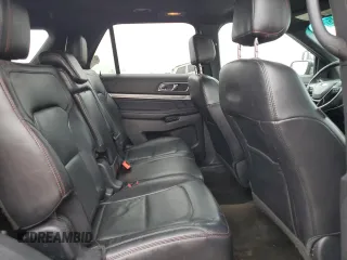 2017 Ford Explorer Sport z VIN 1FM5K8GT1HGB80215, wystawiony jako Copart lot #56159445 z przebiegiem 198 513 mil mil oraz Czysty tytuł • Clean title. Historia ofert i sprzedaży dostępna na DreamBid. Obrazek 11.