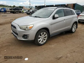 2014 Mitsubishi Outlander SE with VIN 4A4AP4AUXEE021529, listed as a Copart auction lot 65350185 with 205,041 mi miles and Clean title. Bid and sale history available at DreamBid. Image 1.