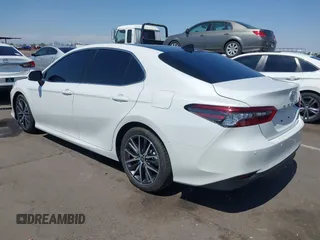 2023 Toyota Camry XLE z VIN 4T1F11AKXPU758648, wystawiony jako IAAI lot #42471815 z przebiegiem 27 714 mil mil oraz . Historia ofert i sprzedaży dostępna na DreamBid. Obrazek 3.