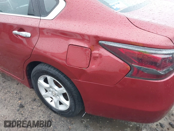 2015 Nissan Altima SL with VIN 1N4AL3AP9FN891125, listed as a IAAI auction lot 41858652 with 272,661 mi miles and . Bid and sale history available at DreamBid. Image 6.