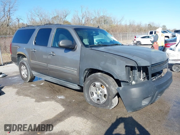 2012 Chevrolet Suburban LS with VIN 1GNSCHE0XCR260405, listed as a IAAI auction lot 41392088 with 183,924 mi miles. Bid and sale history available at carsss.com. Image 1.