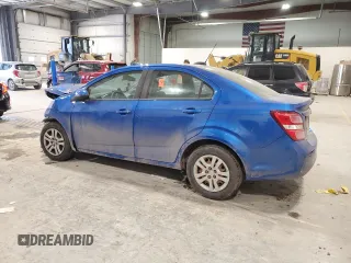2019 Chevrolet Sonic LS z VIN 1G1JB5SB8K4133569, wystawiony jako Copart lot #41665665 z przebiegiem 64 664 mil mil oraz Szkoda całkowita • Salvage title. Historia ofert i sprzedaży dostępna na DreamBid. Obrazek 2.