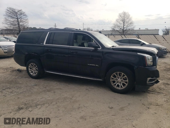 2018 GMC Yukon XL SLT with VIN 1GKS2GKC2JR318206, listed as a Copart auction lot 47023075 with 0 mi miles and Salvage Title. Bid and sale history available at carsss.com. Image 4.