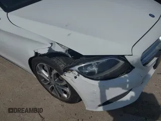 2017 Mercedes-Benz C 300 с VIN 55SWF4JB2HU202317, выставлен на аукционе IAAI как лот 42025218 с пробегом 72 923 миль миль и . История ставок и продаж доступна на DreamBid. Изображение 6.