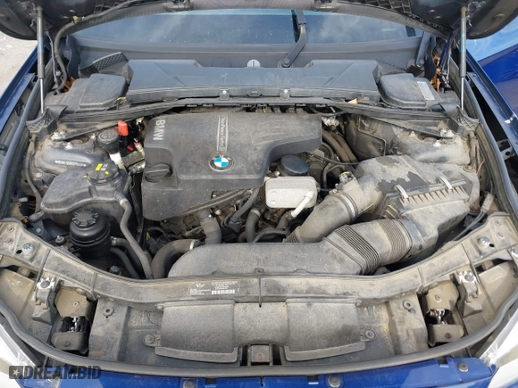 2014 BMW X1 xDrive28i with VIN WBAVL1C58EVY24491, listed as a IAAI auction lot 42022672 with 115,123 mi miles. Bid and sale history available at carsss.com. Image 10.