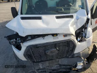 2023 Ford Transit Cargo z VIN 1FTBR3X80PKB02196, wystawiony jako Copart lot #85529414 z przebiegiem 89 528 mil mil oraz Szkoda całkowita • Salvage title. Historia ofert i sprzedaży dostępna na DreamBid. Obrazek 14.