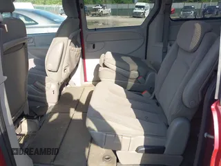 2007 Chrysler Town & Country LX z VIN 2A4GP44R87R190635, wystawiony jako IAAI lot #42279176 z przebiegiem 115 920 mil mil oraz . Historia ofert i sprzedaży dostępna na DreamBid. Obrazek 8.