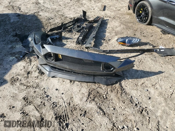 2018 Ford Mustang GT z VIN 1FA6P8CF4J5128093, wystawiony jako Copart lot #52081845 z przebiegiem Nie podano mil oraz Szkoda całkowita • Salvage title. Historia ofert i sprzedaży dostępna na DreamBid. Obrazek 12.