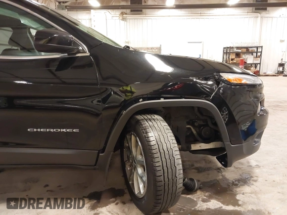 2017 Jeep Cherokee Latitude с VIN 1C4PJMCB6HD227326, выставлен на аукционе IAAI как лот 42181798 с пробегом 147 962 миль миль и . История ставок и продаж доступна на DreamBid. Изображение 18.