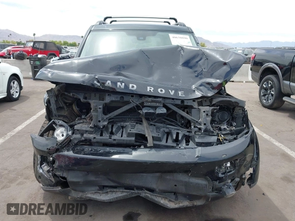 2016 Land Rover LR4 HSE с VIN SALAG2V66GA833808, выставлен на аукционе IAAI как лот 40630890 с пробегом 72 639 миль миль и . История ставок и продаж доступна на DreamBid. Изображение 6.