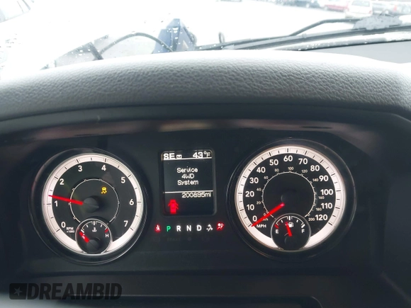 2018 Ram 1500 Express с VIN 3C6RR7KT0JG214424, выставлен на аукционе IAAI как лот 41076707 с пробегом 200 895 миль миль и . История ставок и продаж доступна на DreamBid. Изображение 7.