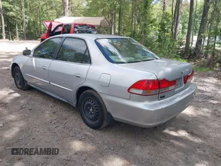2002 Honda Accord LX с VIN 1HGCG56492A130101, выставлен на аукционе IAAI как лот 42643424 с пробегом 249 349 миль миль и . История ставок и продаж доступна на DreamBid. Изображение 3.