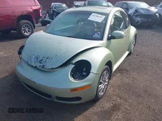2009 Volkswagen Beetle S with VIN 3VWRW31C29M501964, listed as a IAAI auction lot 42388544 with 99,674 mi miles and . Bid and sale history available at DreamBid. Image 6.