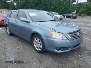 2008 Toyota Avalon XL z VIN 4T1BK36B68U290550, wystawiony jako IAAI lot #42366352 z przebiegiem 134 746 mil mil oraz . Historia ofert i sprzedaży dostępna na DreamBid. Obrazek 1.