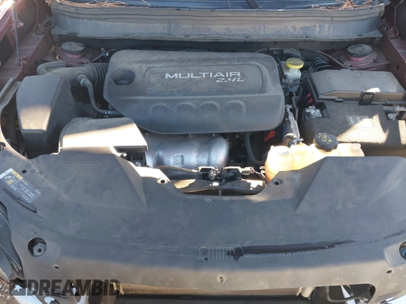 2019 Jeep Cherokee Latitude with VIN 1C4PJLCB8KD220444, listed as a IAAI auction lot 41245726 with 98,659 mi miles and . Bid and sale history available at DreamBid. Image 10.