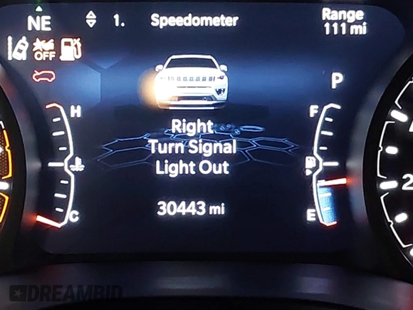 2022 Jeep Compass Latitude with VIN 3C4NJDBB3NT186152, listed as a IAAI auction lot 41402923 with 30,443 mi miles and . Bid and sale history available at DreamBid. Image 15.