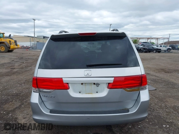 2010 Honda Odyssey EX z VIN 5FNRL3H44AB101312, wystawiony jako IAAI lot #42264744 z przebiegiem 173 917 mil mil oraz . Historia ofert i sprzedaży dostępna na DreamBid. Obrazek 17.
