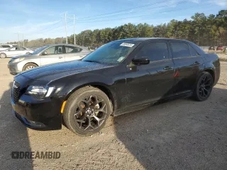 2019 Chrysler 300 S with VIN 2C3CCABG9KH628632, listed as a Copart auction lot 48990535 with 147,568 mi miles and Salvage Title. Bid and sale history available at DreamBid. Image 1.