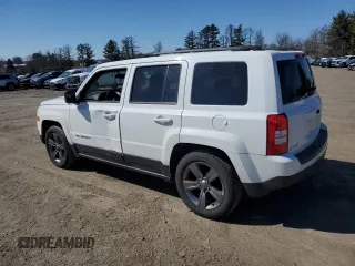 2014 Jeep Patriot Latitude with VIN 1C4NJPFA9ED758298, listed as a Copart auction lot 47253425 with 139,322 mi miles and Salvage title. Bid and sale history available at DreamBid. Image 2.