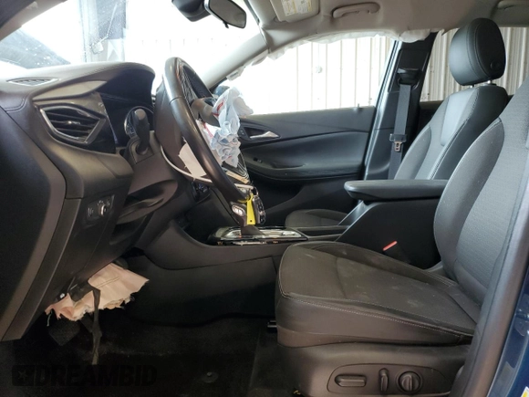 2020 Buick Encore GX Select с VIN KL4MMESLXLB079836, выставлен на аукционе Copart как лот 60286995 с пробегом 53 964 миль миль и На запчасти • Non repairable. История ставок и продаж доступна на DreamBid. Изображение 7.
