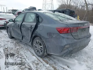 2022 Kia Forte LXS with VIN 3KPF24ADXNE435362, listed as a IAAI auction lot 41624362 with 54,930 mi miles and . Bid and sale history available at DreamBid. Image 3.