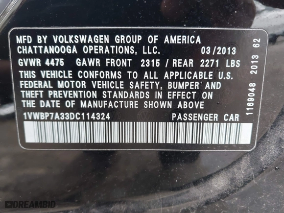 2013 Volkswagen Passat SE with VIN 1VWBP7A33DC114324, listed as a IAAI auction lot 41609521 with 110,229 mi miles. Bid and sale history available at carsss.com. Image 9.