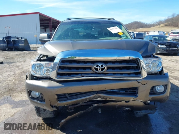2010 Toyota Sequoia SR5 with VIN 5TDBY5G10AS027095, listed as a IAAI auction lot 41685335 with 1 mi miles. Bid and sale history available at carsss.com. Image 12.