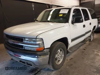 2002 Chevrolet Suburban LT with VIN 3GNFK16Z32G332066, listed as a IAAI auction lot 41694175 with 326,044 mi miles. Bid and sale history available at carsss.com. Image 18.