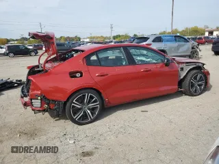 2020 Volvo S60 R-Design with VIN 7JRA22TM3LG036268, listed as a Copart auction lot 71368613 with 31,410 mi miles. Bid and sale history available at carsss.com. Image 3.