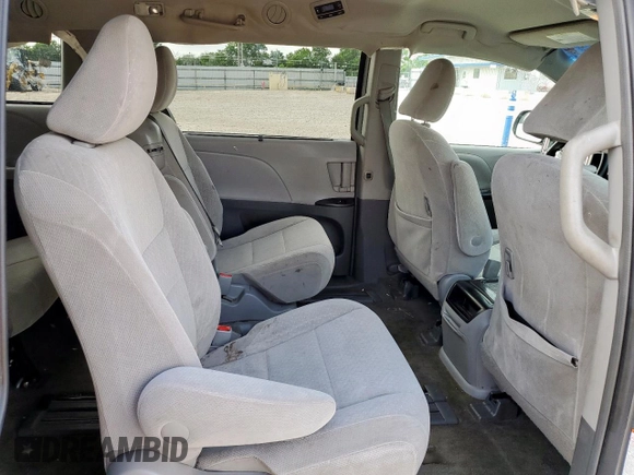 2017 Toyota Sienna LE Auto Access Seat with VIN 5TDKZ3DC5HS861042, listed as a Copart auction lot 60690025 with 85,021 mi miles and Salvage title. Bid and sale history available at DreamBid. Image 11.