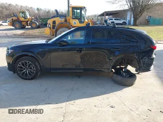 2025 Mazda CX-70 S Premium with VIN JM3KJDHC8S1109547, listed as a IAAI auction lot 41520148 with 11,684 mi miles and . Bid and sale history available at DreamBid. Image 14.