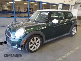 2007 MINI Hardtop S with VIN WMWMF73507TT80236, listed as a Copart auction lot 53049755 with 98,354 mi miles and Salvage Title. Bid and sale history available at DreamBid. Image 1.