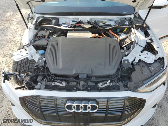2021 Audi e-tron Prestige with VIN WA1VABGE9MB026522, listed as a Copart auction lot 68485673 with 23,448 mi miles. Bid and sale history available at carsss.com. Image 11.