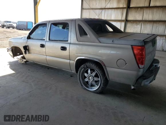 2003 Chevrolet Avalanche with VIN 3GNEC13T73G275459, listed as a Copart auction lot 71974314 with 248,550 mi miles and Salvage Title. Bid and sale history available at carsss.com. Image 2.