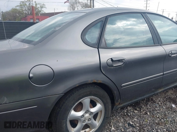 2002 Ford Taurus SE Standard with VIN 1FAFP53U42A109002, listed as a IAAI auction lot 42153281 with 156,115 mi miles and . Bid and sale history available at DreamBid. Image 6.