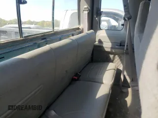 2000 Ford F-250 XL с VIN 1FTNX20L2YEC45467, выставлен на аукционе Copart как лот 73037024 с пробегом 217 448 миль миль и Списание • Salvage title. История ставок и продаж доступна на DreamBid. Изображение 10.