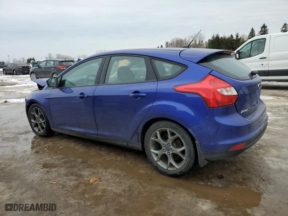 2014 Ford Focus SE with VIN 1FADP3K26EL256510, listed as a Copart auction lot 46675905 with 163,513 mi miles and Salvage Title. Bid and sale history available at carsss.com. Image 2.