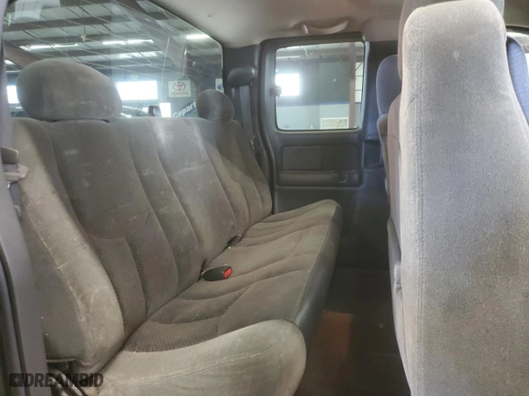 2003 Chevrolet Silverado 1500 LS with VIN 2GCEK19T731225639, listed as a Copart auction lot 50936555 with 151,087 mi miles and Clean Title. Bid and sale history available at carsss.com. Image 10.