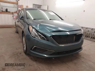 2017 Hyundai Sonata 2.4L with VIN 5NPE24AF6HH493126, listed as a IAAI auction lot 41389234 with 158,045 mi miles and . Bid and sale history available at DreamBid. Image 1.