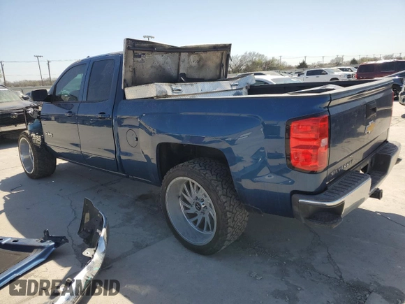 2018 Chevrolet Silverado 1500 LT with VIN 1GCRCREC8JZ229254, listed as a Copart auction lot 49842595 with 105,596 mi miles and Salvage Title. Bid and sale history available at DreamBid. Image 2.