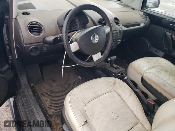 2010 Volkswagen Beetle with VIN 3VWRG3AL4AM009194, listed as a Copart auction lot 48817135 with 137,502 mi miles and Clean Title. Bid and sale history available at DreamBid. Image 8.