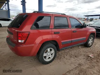 2005 Jeep Grand Cherokee Laredo with VIN 1J4GS48K25C585315, listed as a Copart auction lot 49185765 with 153,221 mi miles and Clean Title. Bid and sale history available at carsss.com. Image 3.