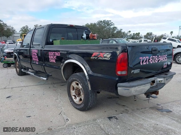 2003 Ford Super Duty F-350 SRW XL with VIN 1FTSW31P63EC30525, listed as a IAAI auction lot 41164415 with 261,844 mi miles. Bid and sale history available at carsss.com. Image 3.