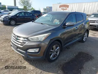 2013 Hyundai Santa Fe Sport z VIN 5XYZW3LA3DG068434, wystawiony jako IAAI lot #42167040 z przebiegiem 140 928 mil mil oraz . Historia ofert i sprzedaży dostępna na DreamBid. Obrazek 18.